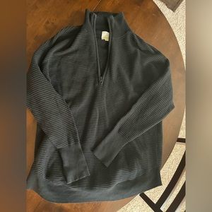 Offline by aerie black quarter zip. Medium. Like new